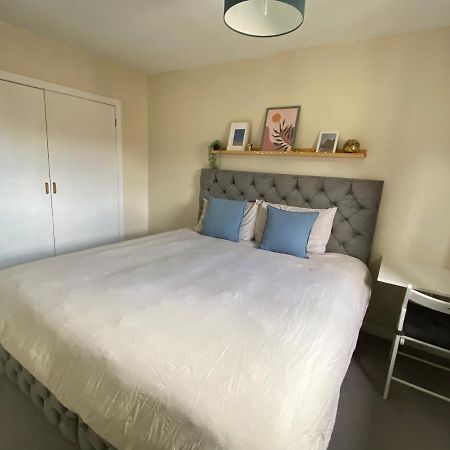 Cozy Bedroom In Shared Accommodation With Free Parking Единбург Екстер'єр фото